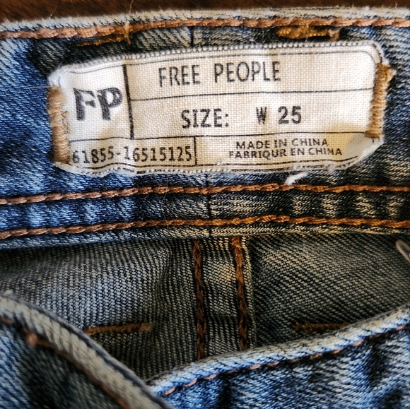 Free People frayed hem jeans, 25 - Picture 2 of 3